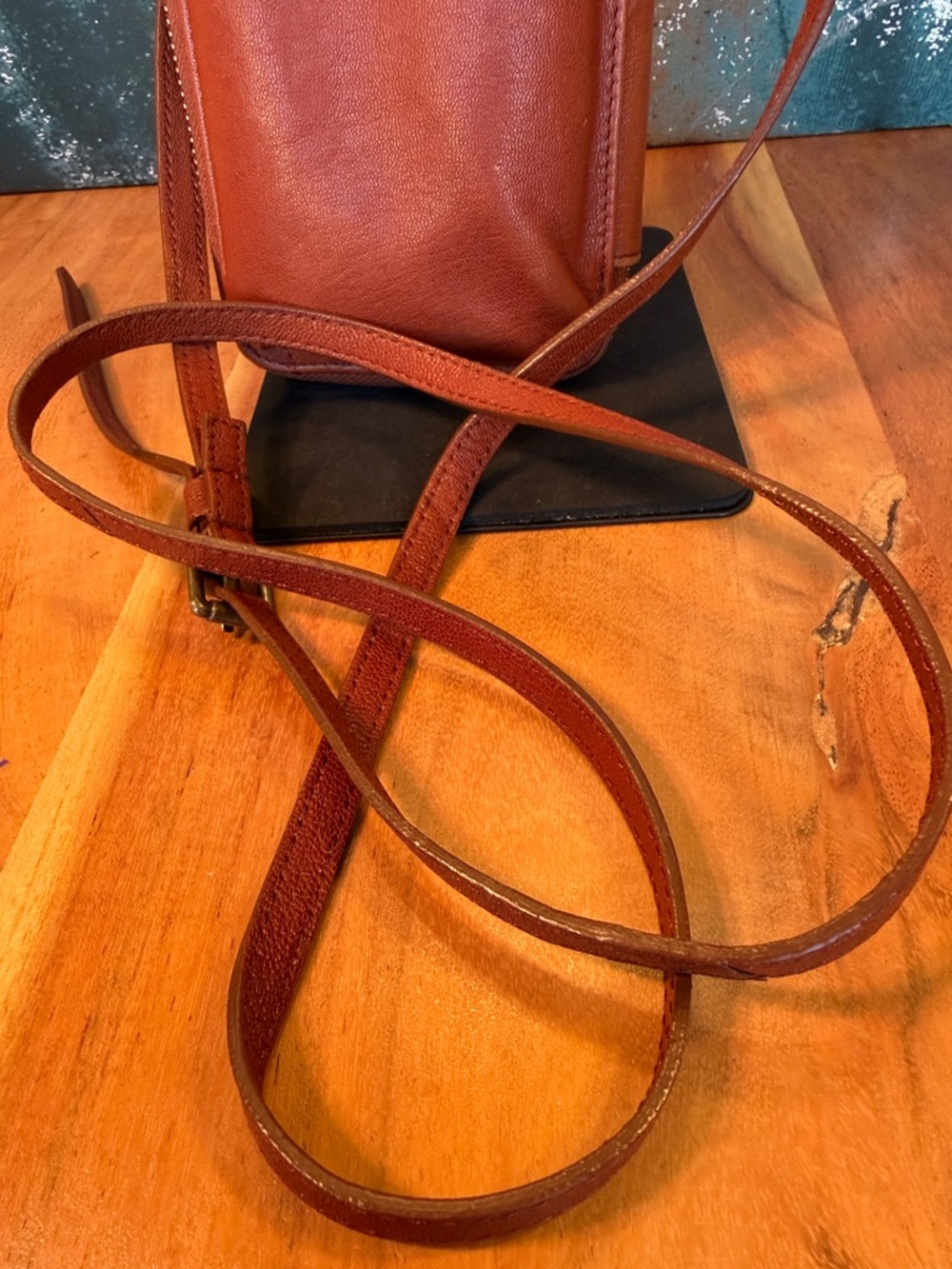 Timberland Minimalist Leather Phone Crossbody Wallet Brown Compact (GUC) - Picture 6 of 17